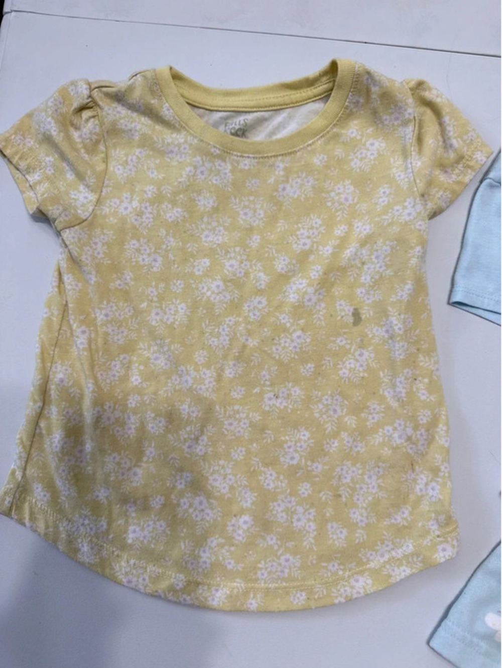 3T Stained Clothes Bundle - Picture 4 of 5